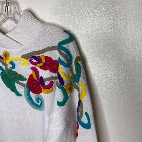 Vintage Floral Embroidered White Cowl Neck Sweater Large Maurada 70s 80s 1970s - Picture 3 of 5